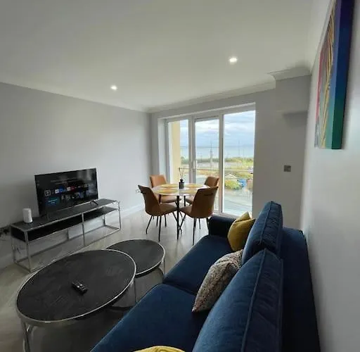 Exquisite Sea View In Salthill, * Galway